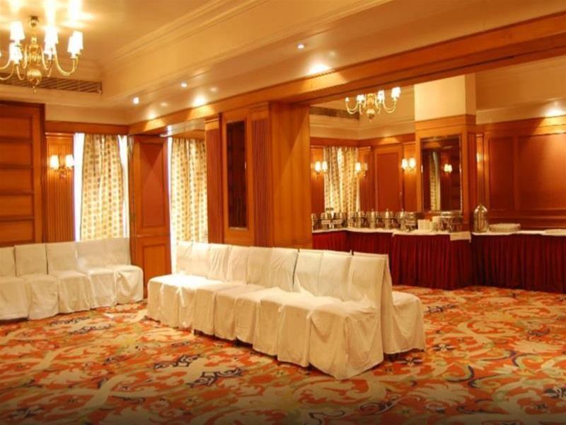 Celebrations Hotel Navi Mumbai Luaran gambar